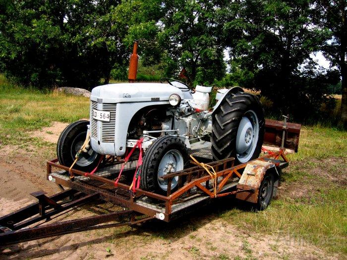 G 101.jpg - Här har jag hämtat mitt nyförvärv Grållen 1952 års modell.